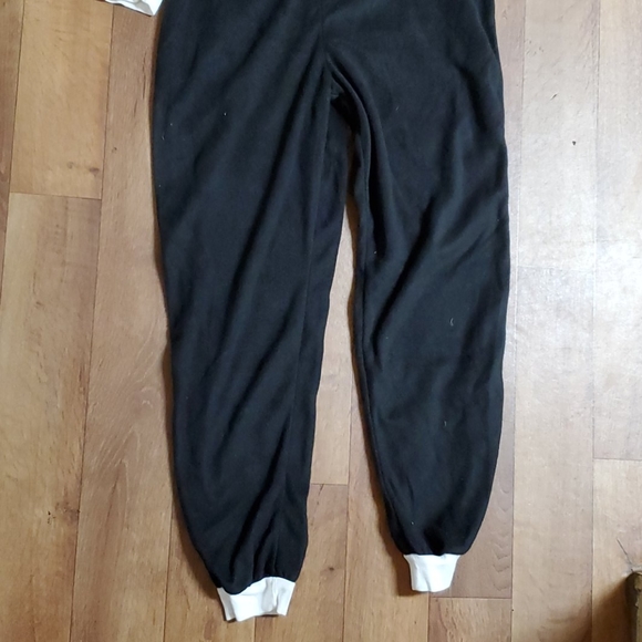 St. Eve Women's Hooded Pinguin Onesie - Picture 2 of 7